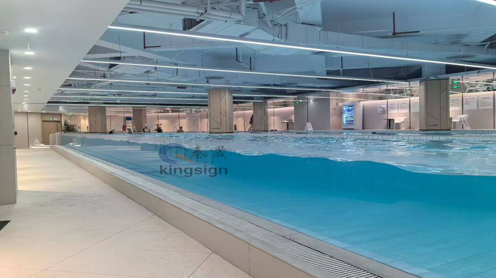 Kingsign 30 m dĺžka 120 mm hrubá akrylová plechový okno
